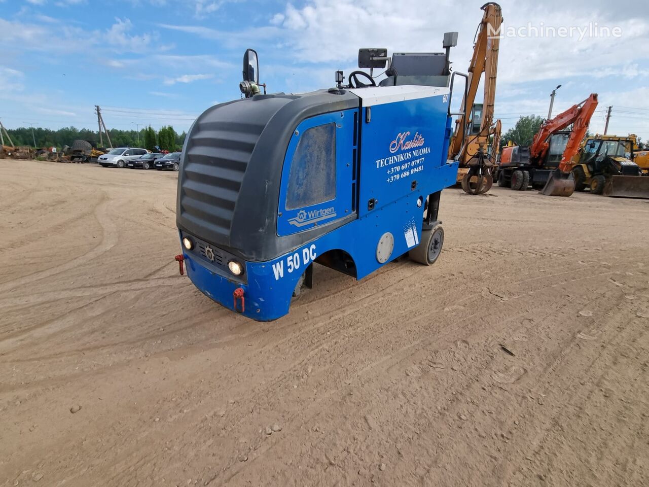 Wirtgen W50 DC asphalt milling machine