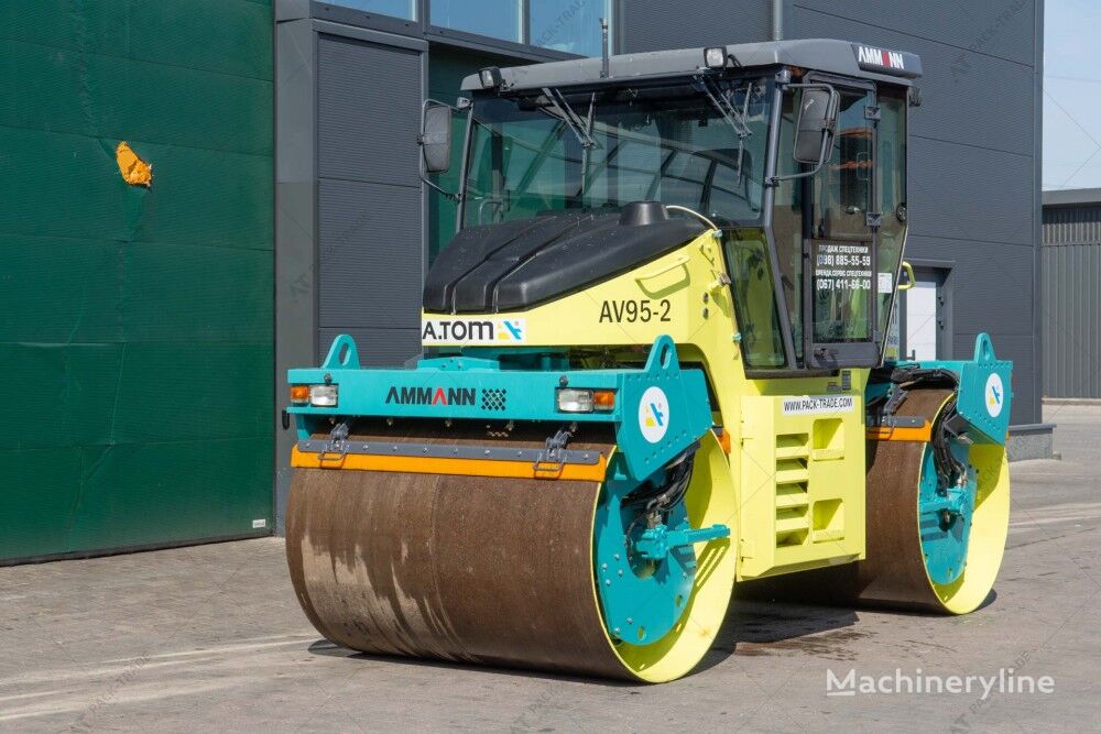 Ammann AV95-2 mini road roller