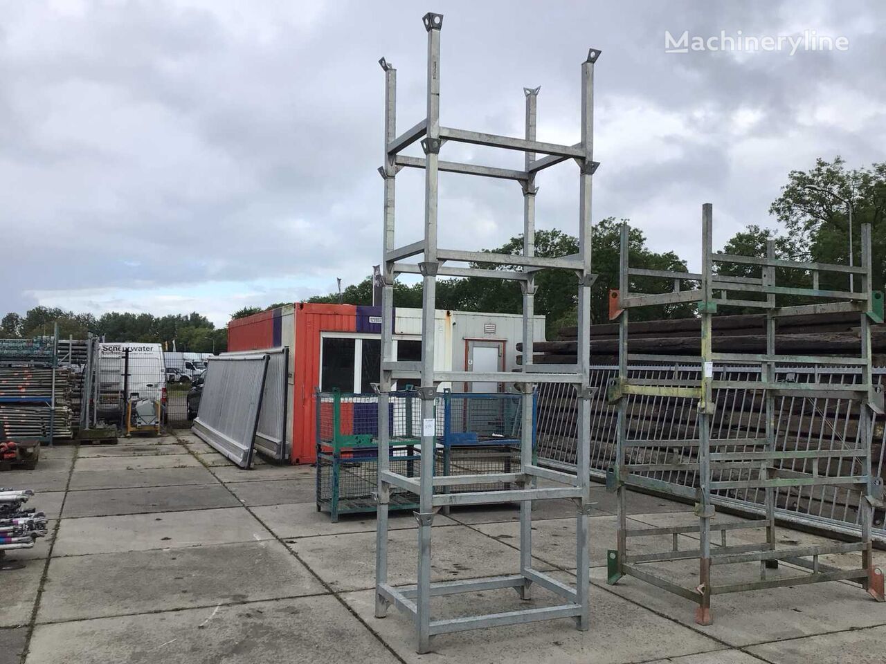 Stapelbak (4x) scaffolding