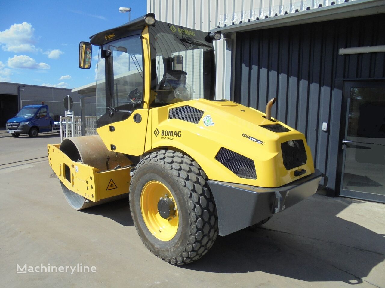BOMAG BW 177 D-5  single drum compactor