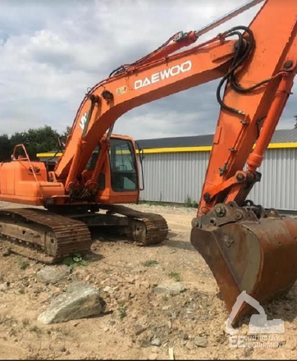 Daewoo S 170 LC-V tracked excavator