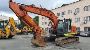 HITACHI ZX225 tracked excavator