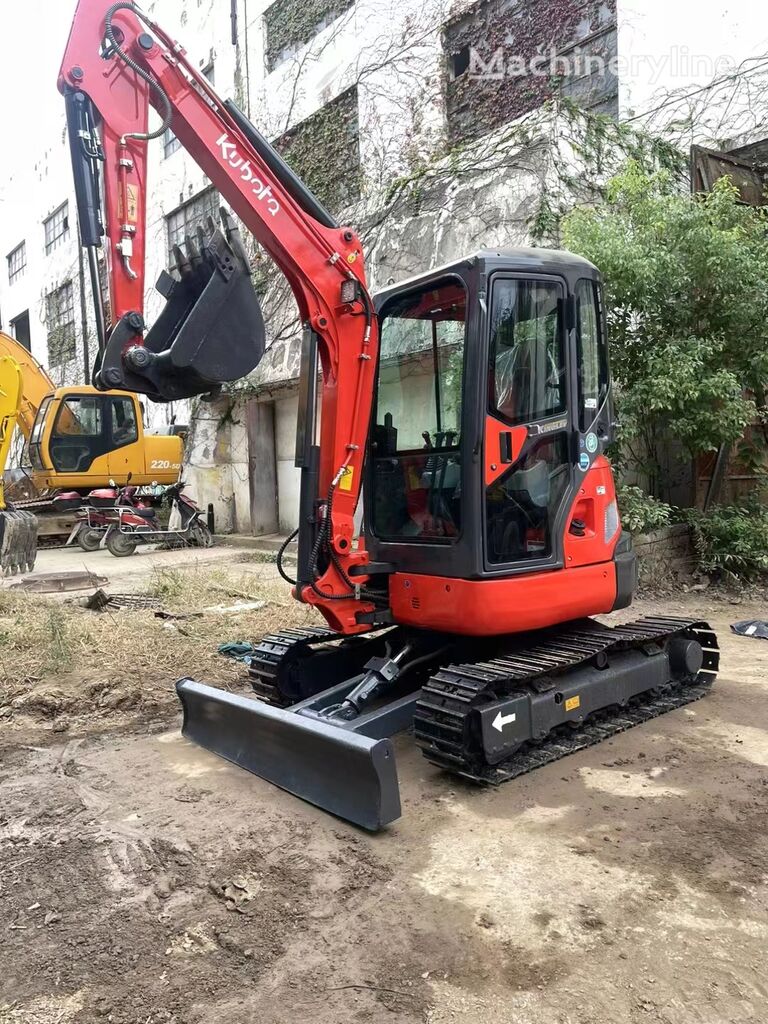 Kubota U35 tracked excavator