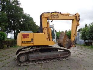 LIEBHERR R900B tracked excavator