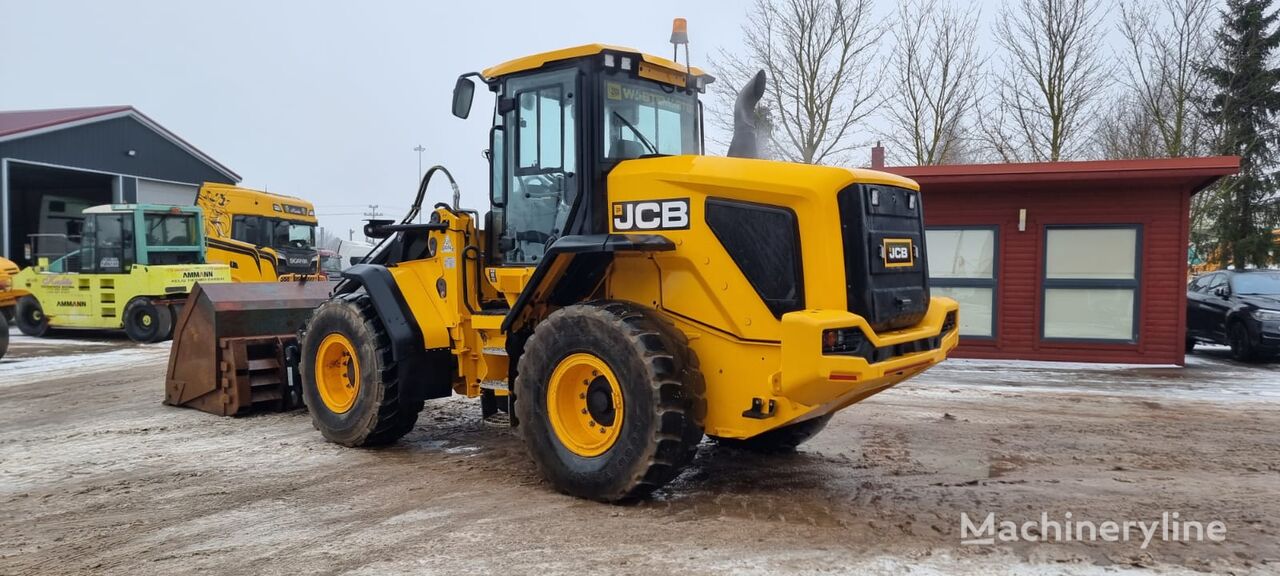 JCB 437 HT wheel loader