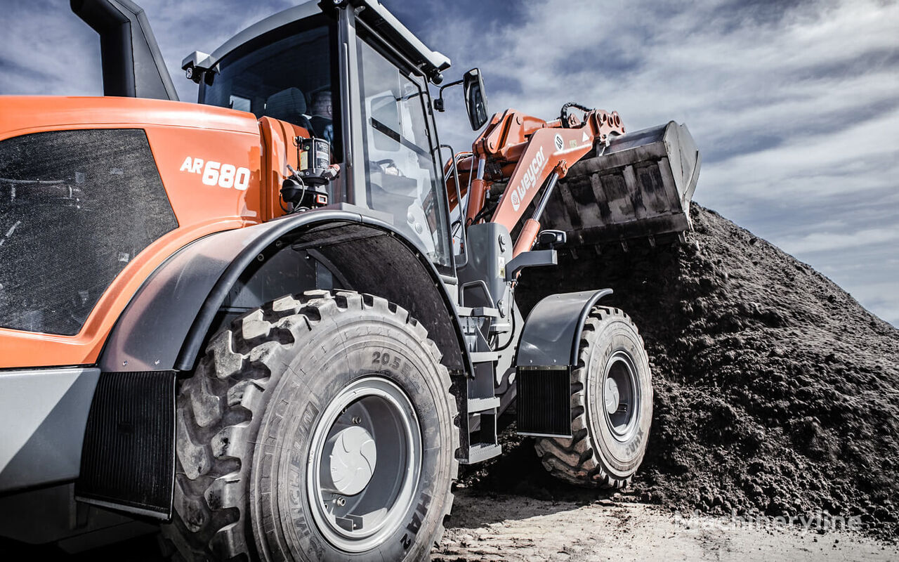 new Weycor AR680 wheel loader