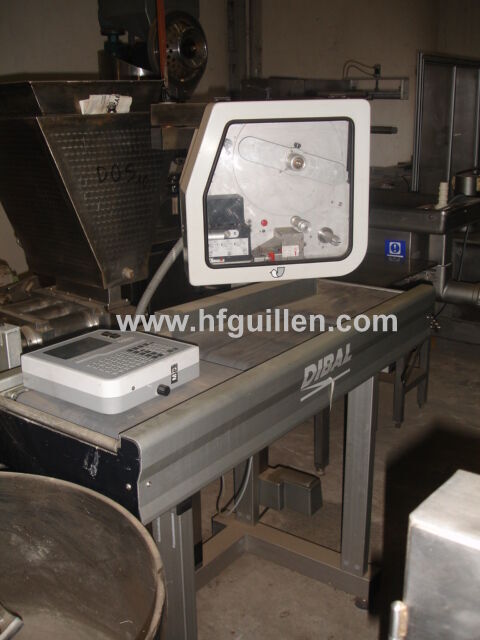 SYSTEM 2300 label printing machine