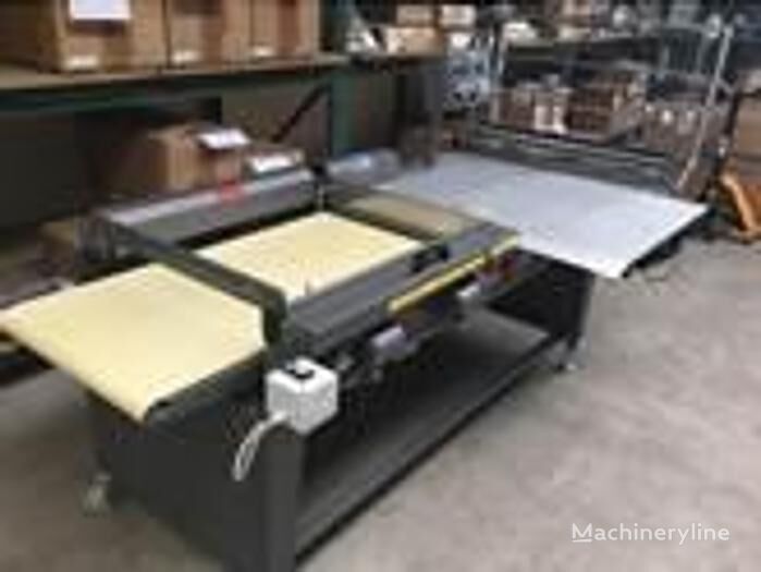 SAROPACKER KW8060 weighing packaging machine