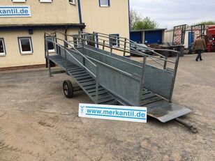 Sonstige Viehverladerampe HL 10.98/4 loading dock ramp