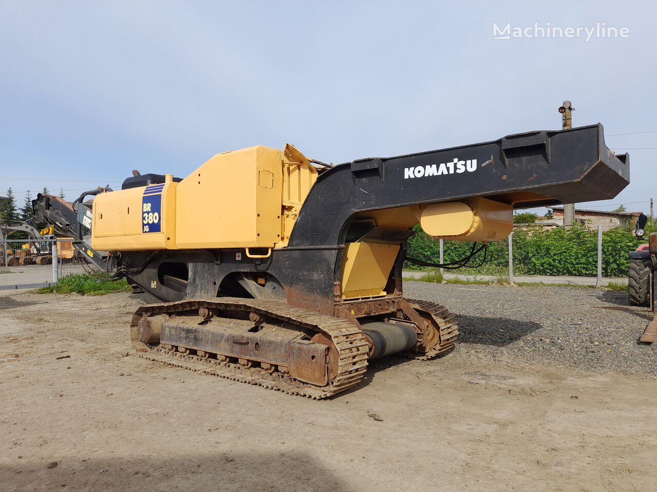 Komatsu BR380JG-1E0 stone crusher