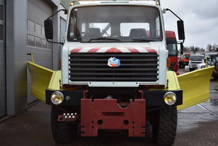 THOMAS CONSTRUCTEURS RENAULT UNIMOG snow removal machine