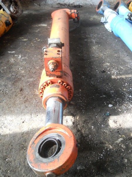 hydraulic cylinder for Atlas excavator