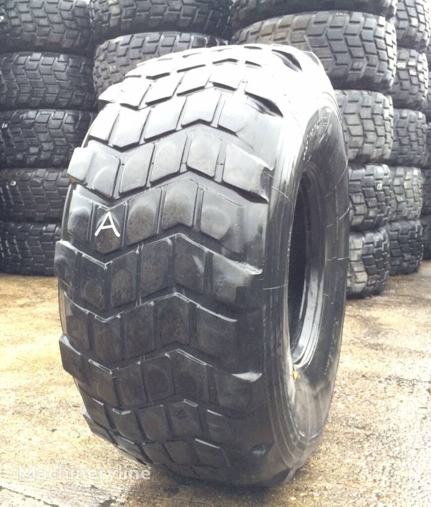 Michelin 525/65R20.5 XS - USED A 40% wheel loader tire